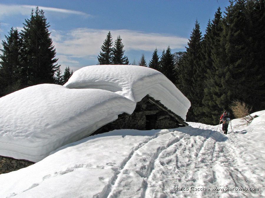 27_Baita sulla strada.jpg